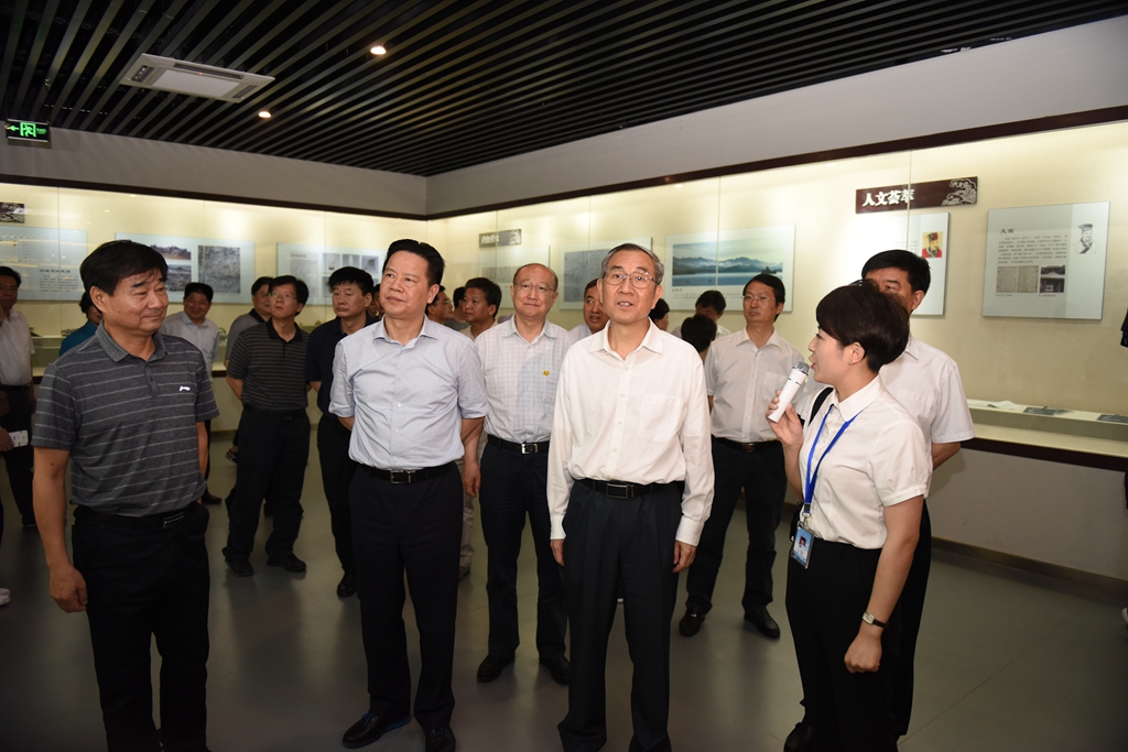 03在舒城县龙河口水库纪念馆_副本.jpg 03在舒城县龙河口水库纪念馆_副本.jpg