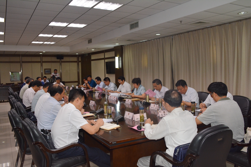 5、召开座谈会_副本.jpg 5、召开座谈会_副本.jpg